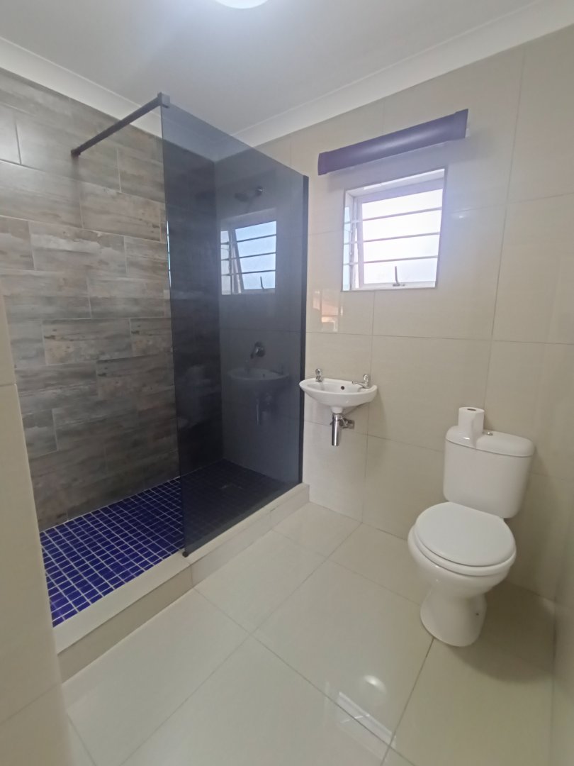 To Let 2 Bedroom Property for Rent in Bluff KwaZulu-Natal