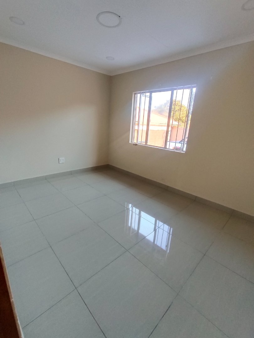 To Let 2 Bedroom Property for Rent in Bluff KwaZulu-Natal