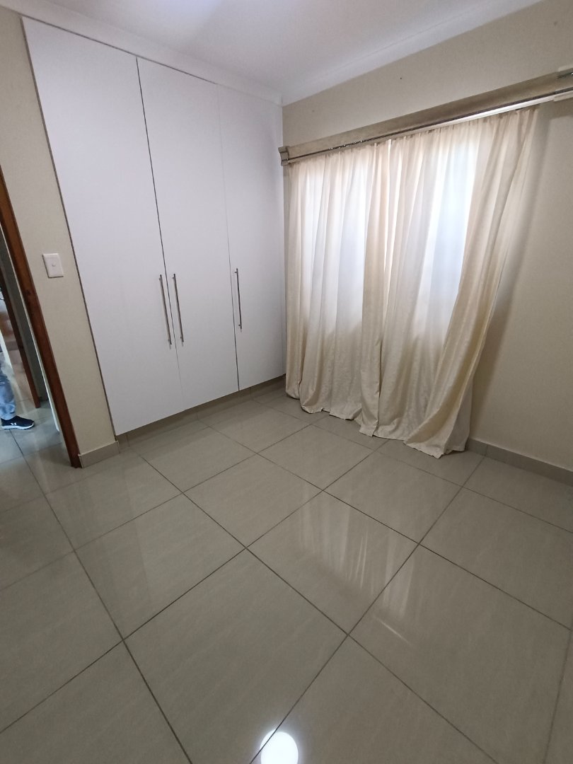 To Let 2 Bedroom Property for Rent in Bluff KwaZulu-Natal