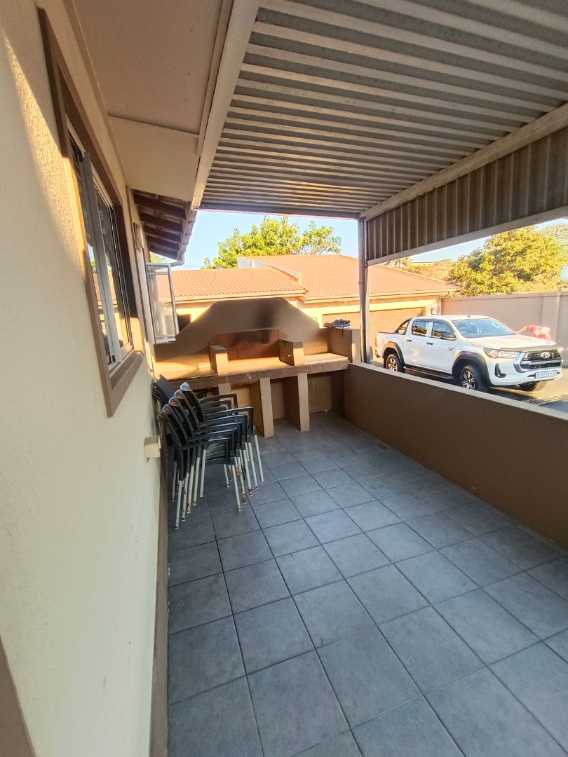 To Let 2 Bedroom Property for Rent in Bluff KwaZulu-Natal