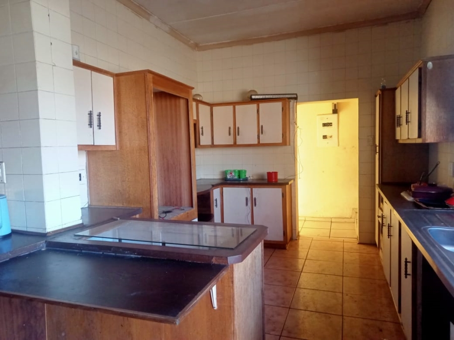 4 Bedroom Property for Sale in Fairleigh KwaZulu-Natal