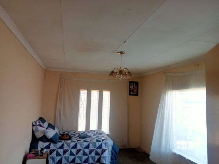 4 Bedroom Property for Sale in Fairleigh KwaZulu-Natal