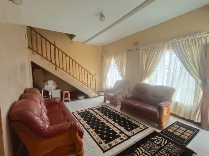 To Let 4 Bedroom Property for Rent in Merewent KwaZulu-Natal