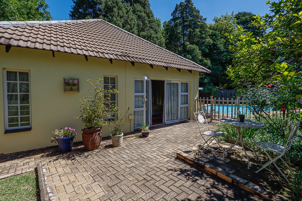 7 Bedroom Property for Sale in Signal Hill KwaZulu-Natal