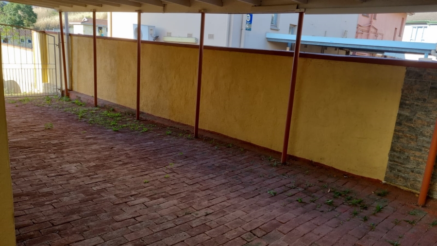 To Let 3 Bedroom Property for Rent in Kenville KwaZulu-Natal