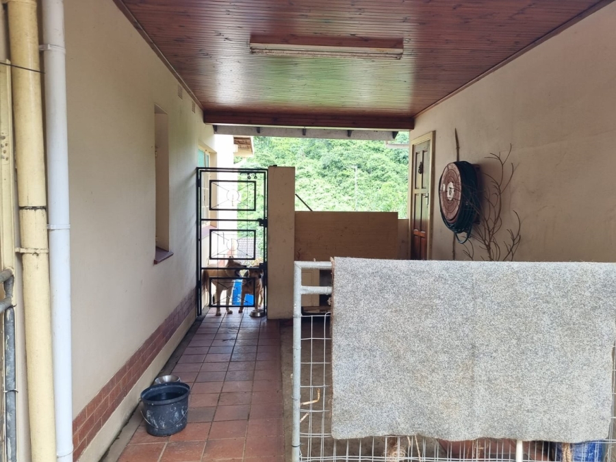 To Let 5 Bedroom Property for Rent in Clare Hills KwaZulu-Natal