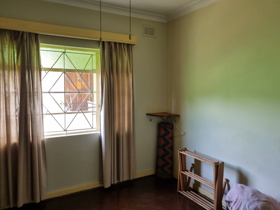 To Let 5 Bedroom Property for Rent in Clare Hills KwaZulu-Natal