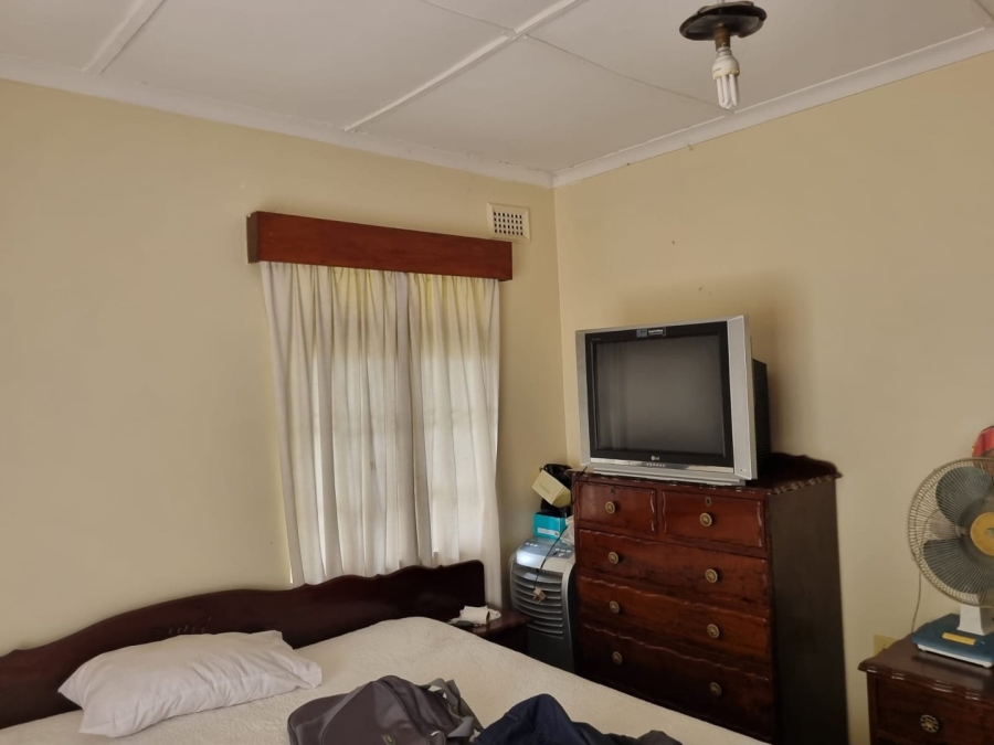 To Let 5 Bedroom Property for Rent in Clare Hills KwaZulu-Natal