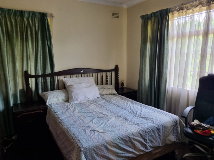 To Let 5 Bedroom Property for Rent in Clare Hills KwaZulu-Natal