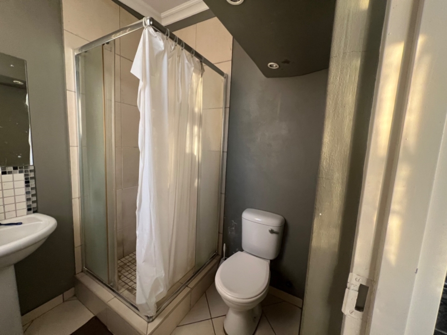 2 Bedroom Property for Sale in Madadeni J KwaZulu-Natal