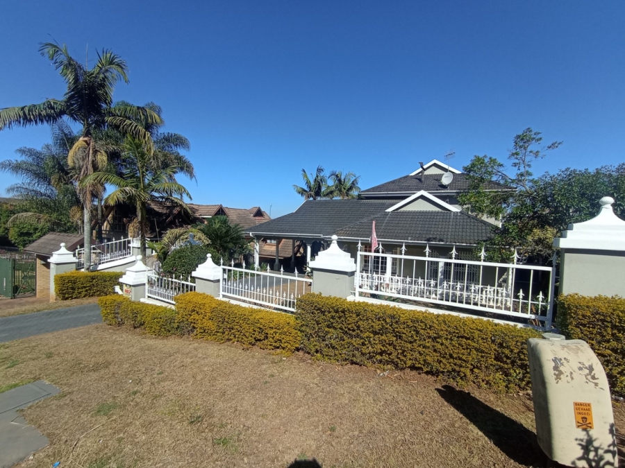 5 Bedroom Property for Sale in Allandale KwaZulu-Natal