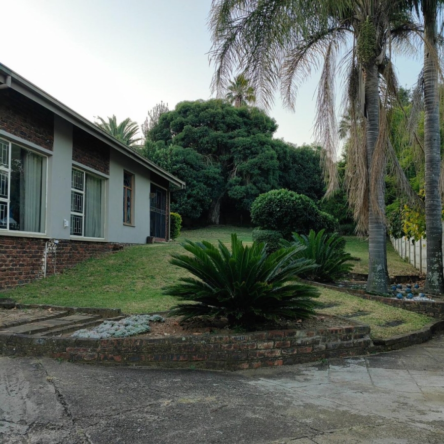 4 Bedroom Property for Sale in Signal Hill KwaZulu-Natal