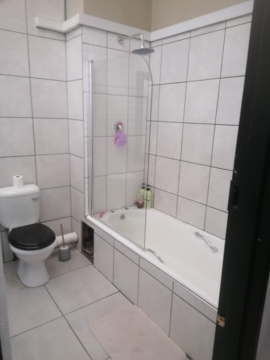 2 Bedroom Property for Sale in Pioneer Park KwaZulu-Natal