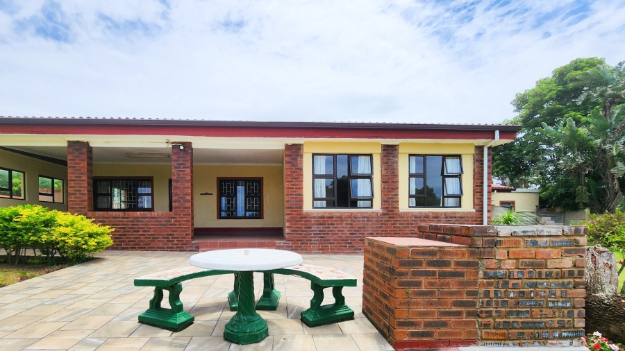 3 Bedroom Property for Sale in Sea Park KwaZulu-Natal