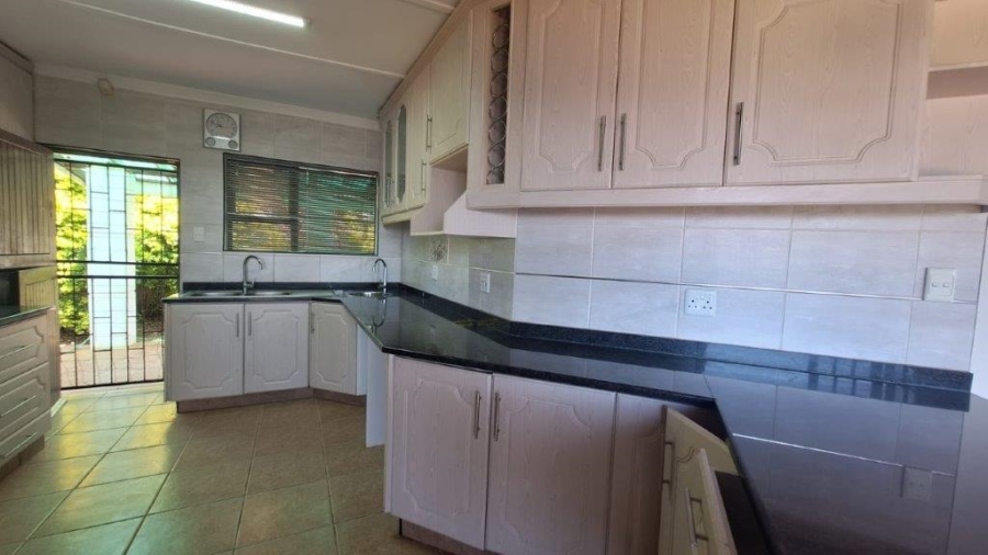 4 Bedroom Property for Sale in Mtwalume KwaZulu-Natal