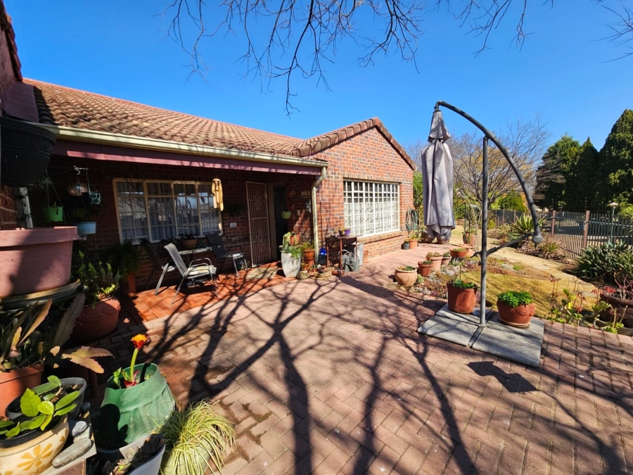 2 Bedroom Property for Sale in Newcastle KwaZulu-Natal