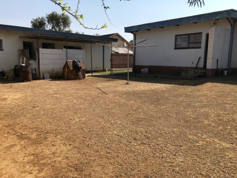 3 Bedroom Property for Sale in Pioneer Park KwaZulu-Natal