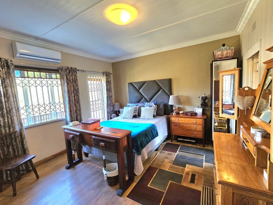 3 Bedroom Property for Sale in Huttenheights KwaZulu-Natal