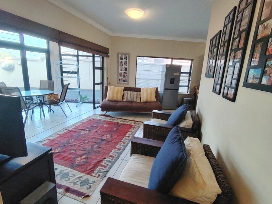 3 Bedroom Property for Sale in Uvongo Beach KwaZulu-Natal