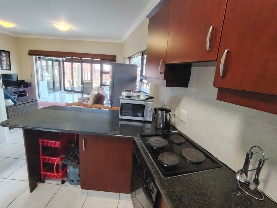 3 Bedroom Property for Sale in Uvongo Beach KwaZulu-Natal