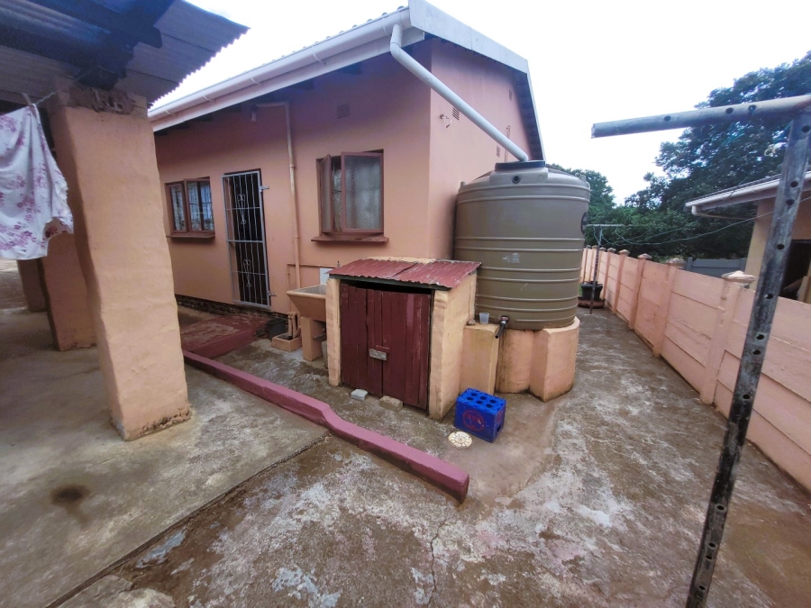 2 Bedroom Property for Sale in Sea Park KwaZulu-Natal