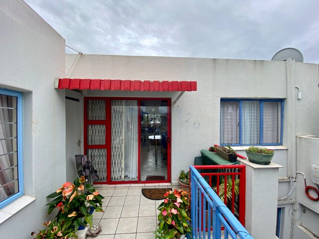 2 Bedroom Property for Sale in Scottburgh Central KwaZulu-Natal