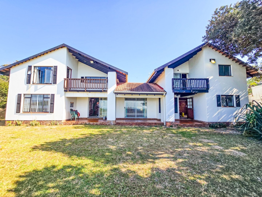 5 Bedroom Property for Sale in Sea Park KwaZulu-Natal