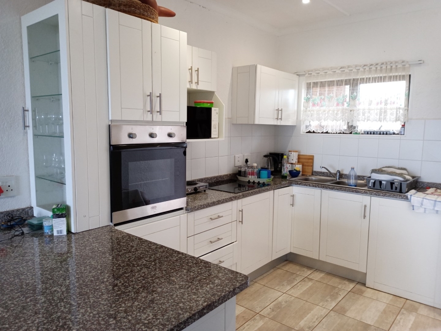 2 Bedroom Property for Sale in Palm Beach KwaZulu-Natal