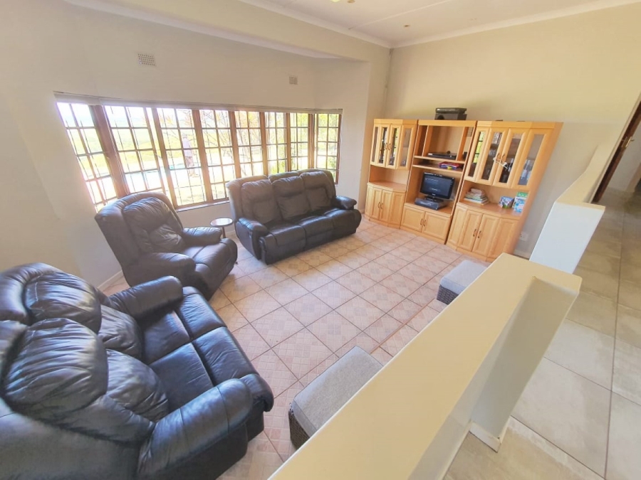 4 Bedroom Property for Sale in Port Shepstone KwaZulu-Natal