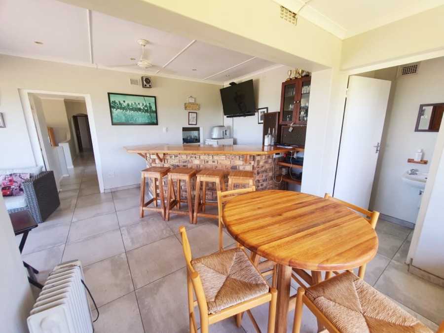 4 Bedroom Property for Sale in Port Shepstone KwaZulu-Natal