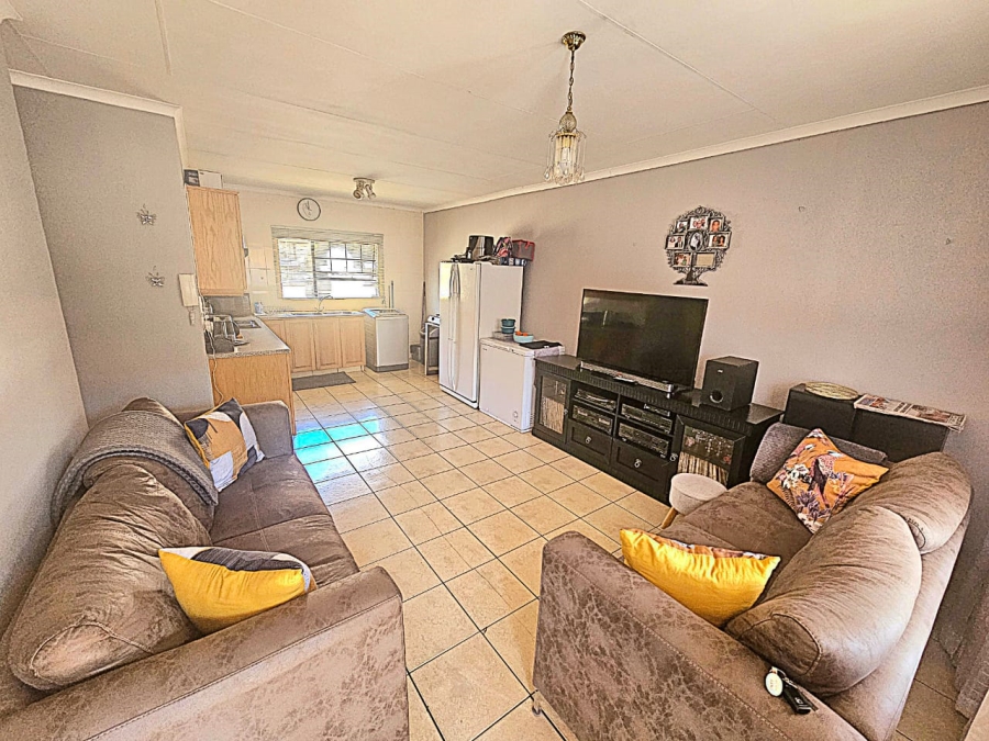 3 Bedroom Property for Sale in Pioneer Park KwaZulu-Natal