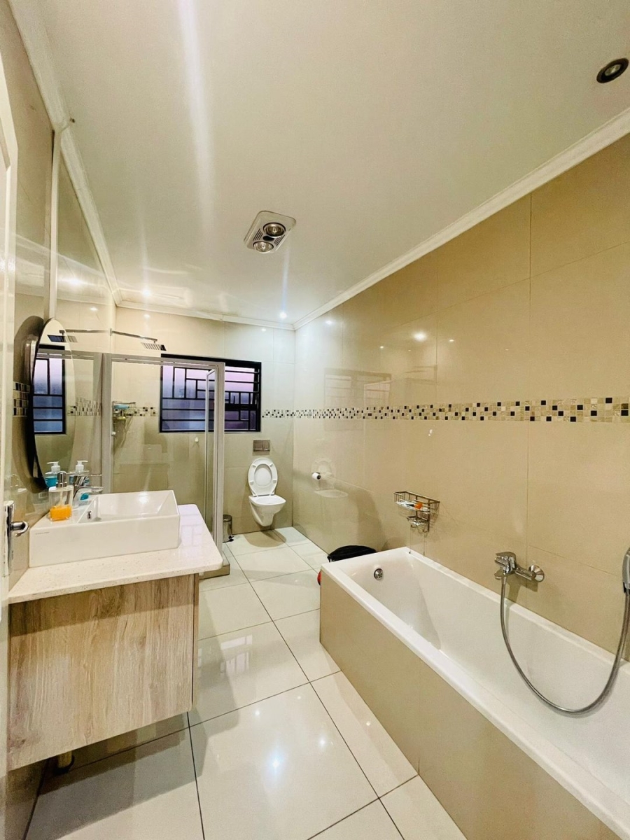 3 Bedroom Property for Sale in Newcastle KwaZulu-Natal