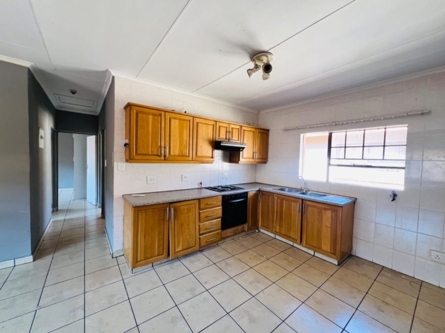 3 Bedroom Property for Sale in Pioneer Park KwaZulu-Natal