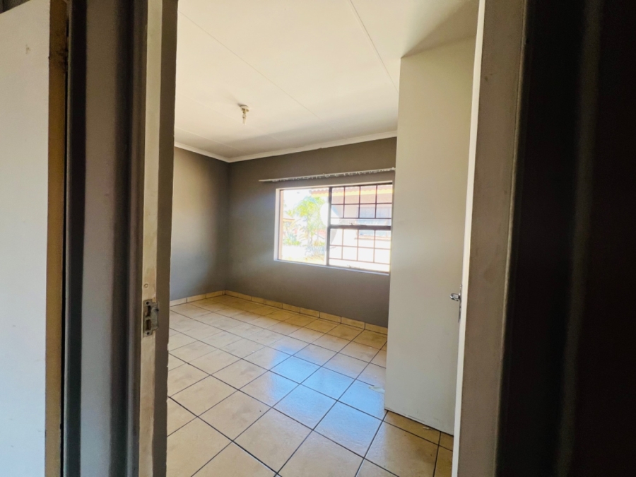 3 Bedroom Property for Sale in Pioneer Park KwaZulu-Natal