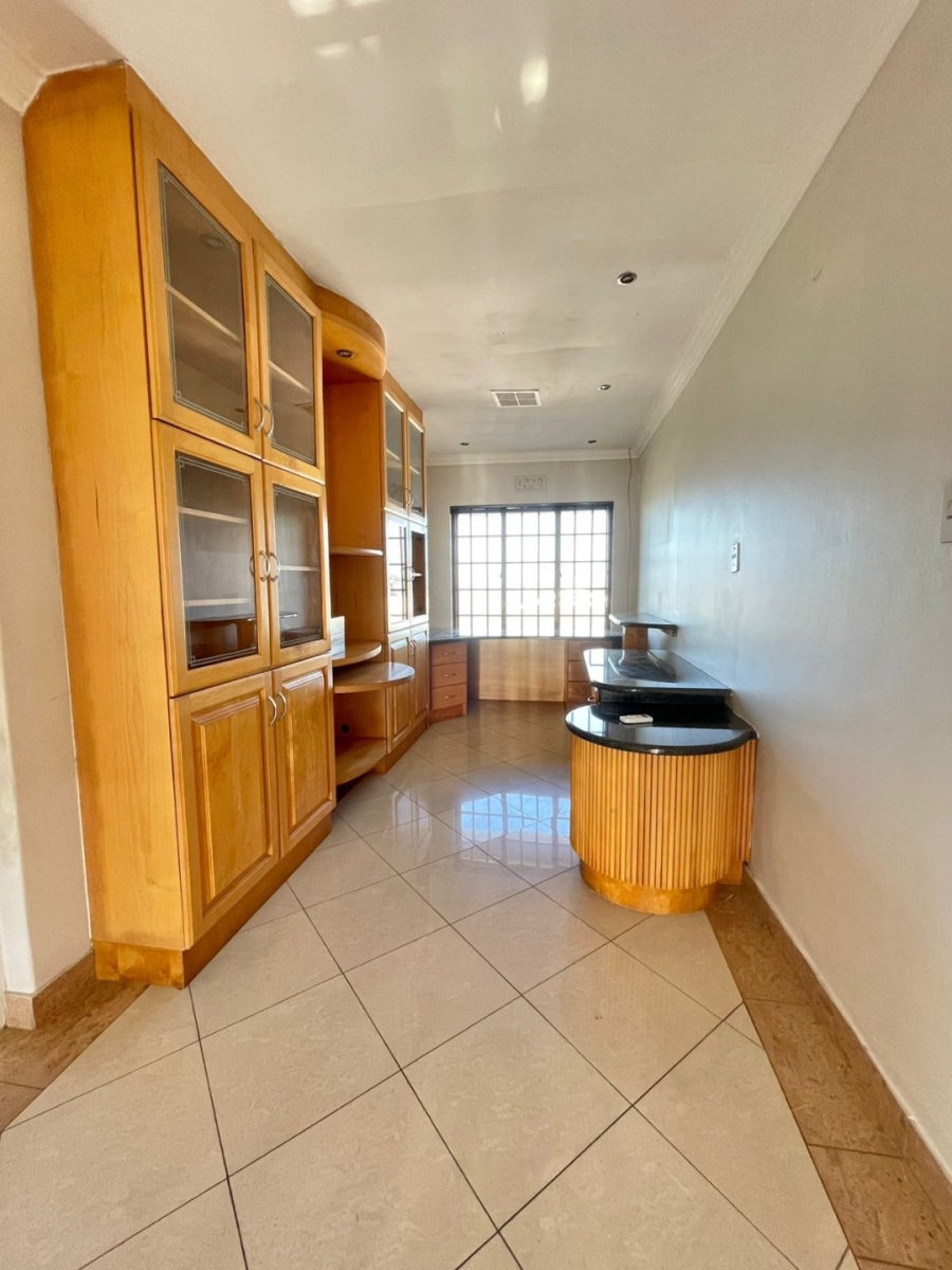 To Let 3 Bedroom Property for Rent in Umhlanga KwaZulu-Natal