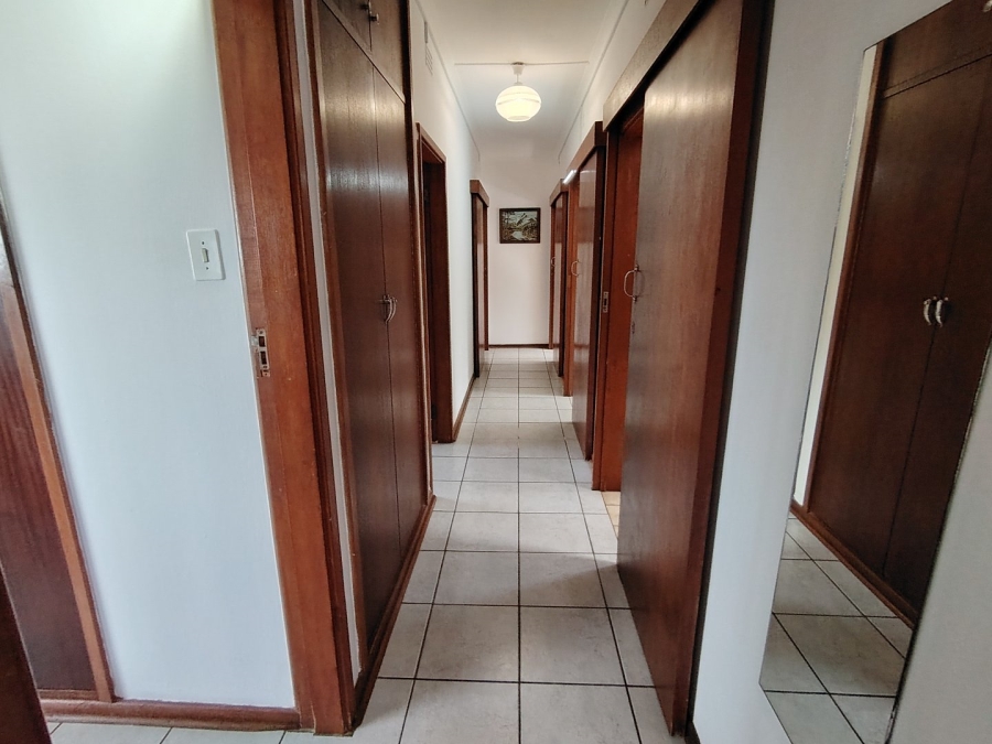 4 Bedroom Property for Sale in Umtentweni KwaZulu-Natal