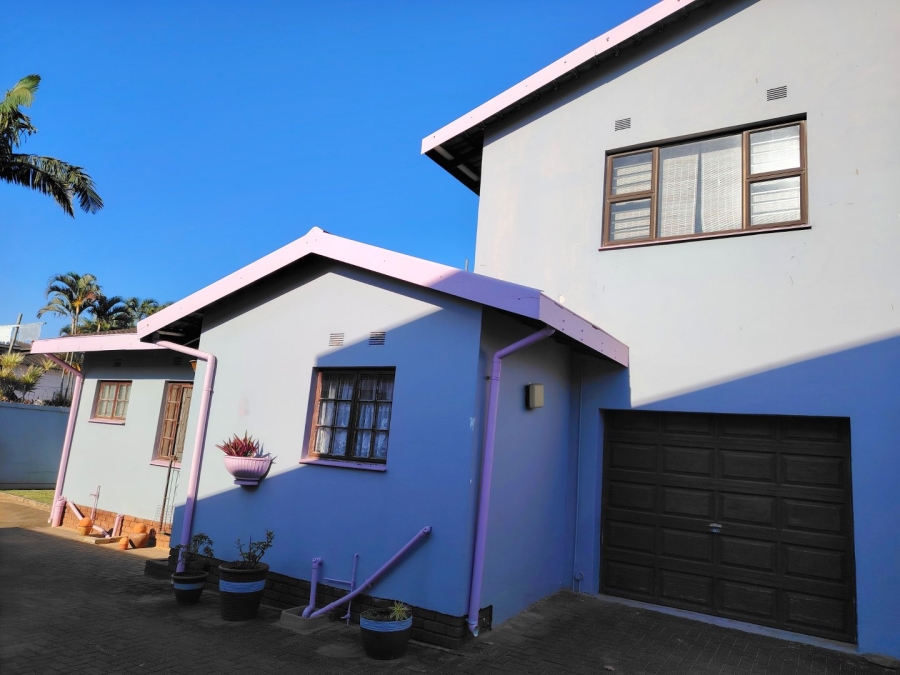 3 Bedroom Property for Sale in Uvongo Beach KwaZulu-Natal