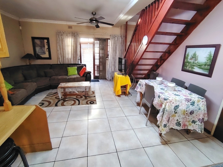 3 Bedroom Property for Sale in Uvongo Beach KwaZulu-Natal