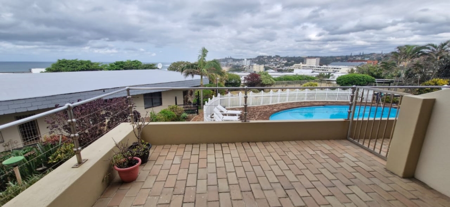 2 Bedroom Property for Sale in Manaba Beach KwaZulu-Natal