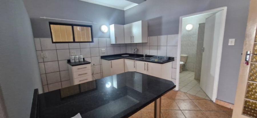 2 Bedroom Property for Sale in Manaba Beach KwaZulu-Natal