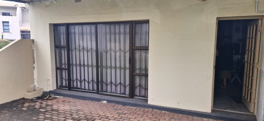 2 Bedroom Property for Sale in Manaba Beach KwaZulu-Natal