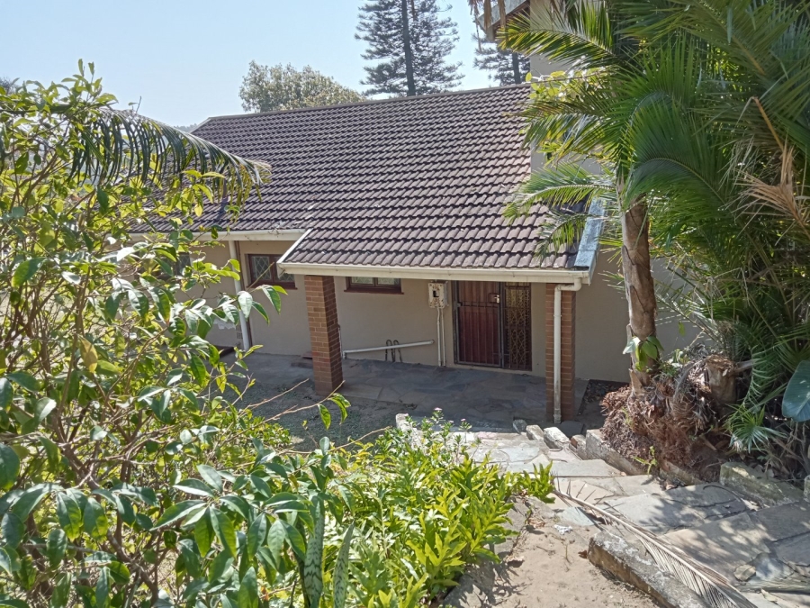 4 Bedroom Property for Sale in Hibberdene KwaZulu-Natal