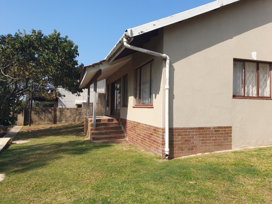 4 Bedroom Property for Sale in Hibberdene KwaZulu-Natal