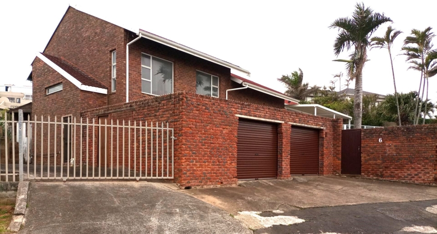 5 Bedroom Property for Sale in Manaba Beach KwaZulu-Natal