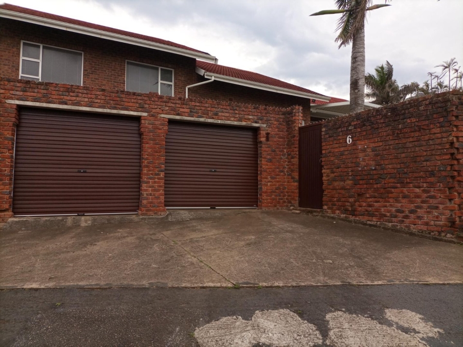 5 Bedroom Property for Sale in Manaba Beach KwaZulu-Natal