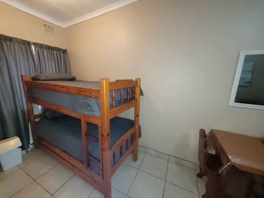 1 Bedroom Property for Sale in Anerley KwaZulu-Natal