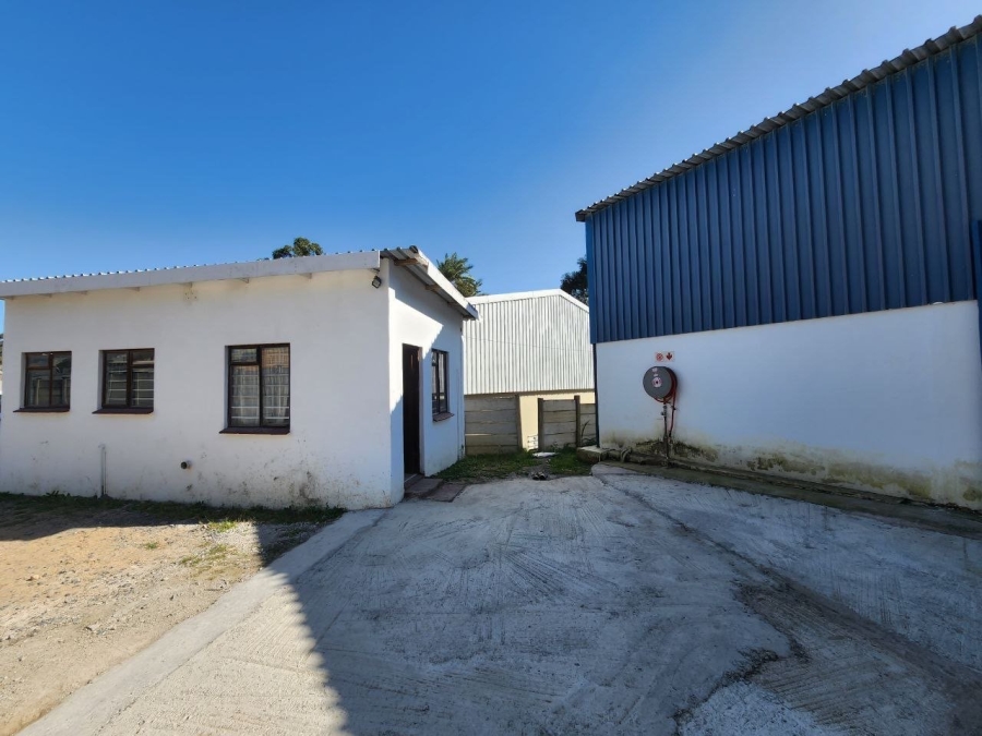 Commercial Property for Sale in Uvongo KwaZulu-Natal