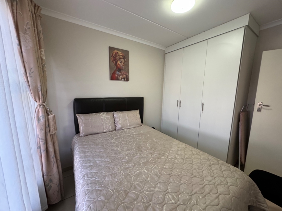 2 Bedroom Property for Sale in Sunnyridge KwaZulu-Natal