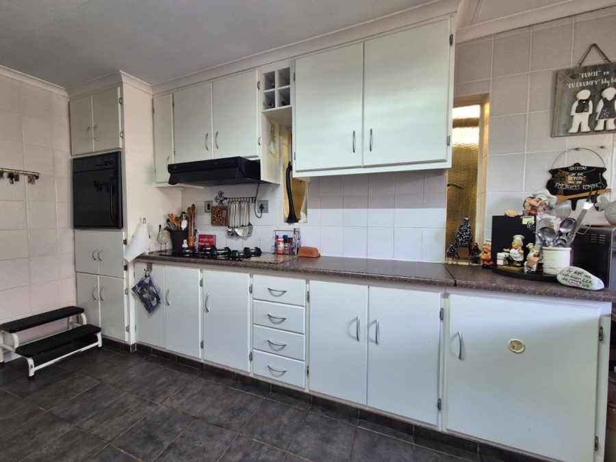 3 Bedroom Property for Sale in Huttenheights KwaZulu-Natal