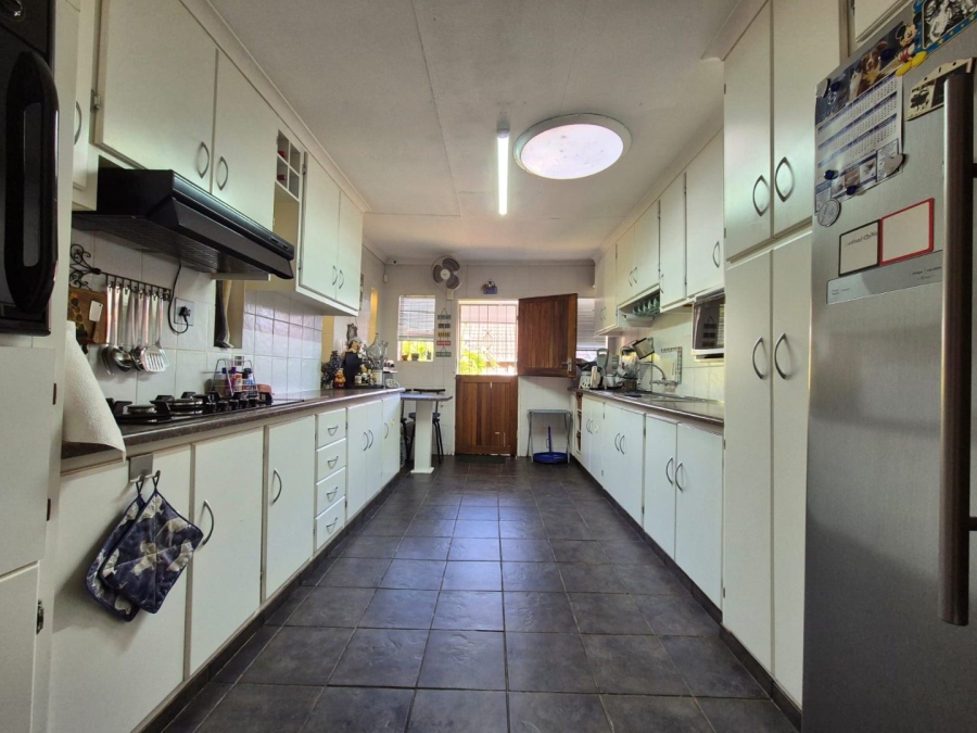 3 Bedroom Property for Sale in Huttenheights KwaZulu-Natal